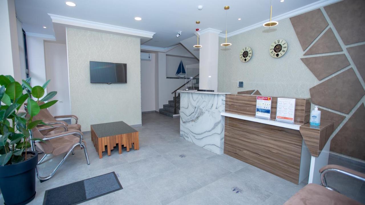 Royal Venezia Hotel Batumi Kültér fotó