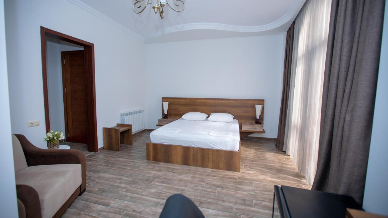 Royal Venezia Hotel Batumi Kültér fotó
